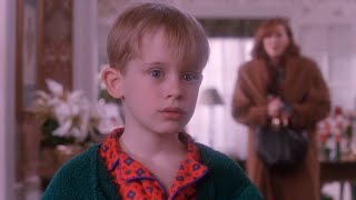 home alone (1990)- kevin and mom 'HUG' Scene!