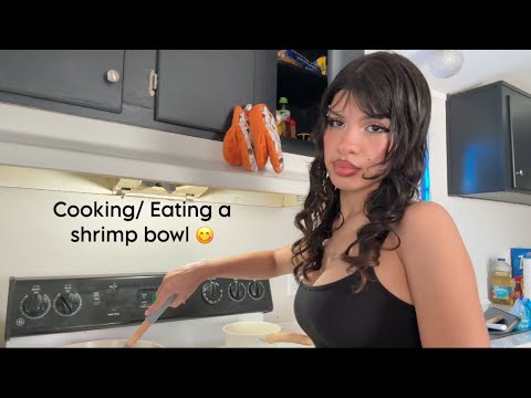 ASMR in the kitchen 