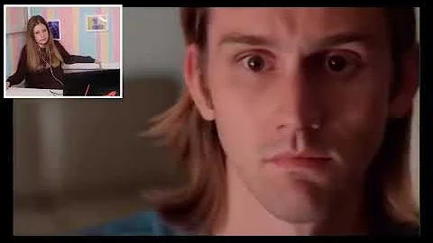 البنات لما تفرج علي فيلم رعب Mp3