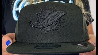 Miami Dolphins TEAM-BASIC BLACKOUT SNAPBACK Hat by New Era