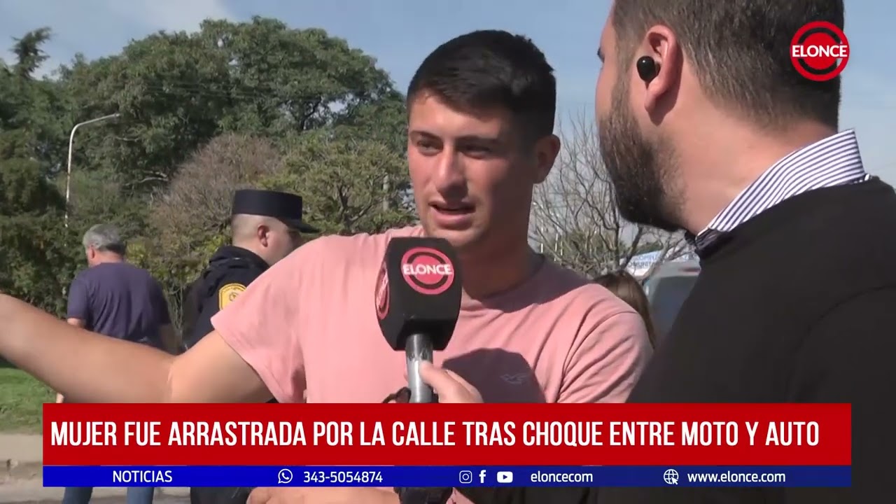 Mujer fue arrastrada por la calle tras choque entre moto y auto en ...