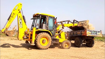 New Jcb 3dx Machine Loading Red Mud In Old Powertrack Plus 434 Ds Tractor | Jcb Tractor | Tractor