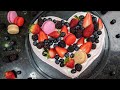 PAVLOVA en FORMA de CORAZÓN | con CREMA y FRUTAS ❤️