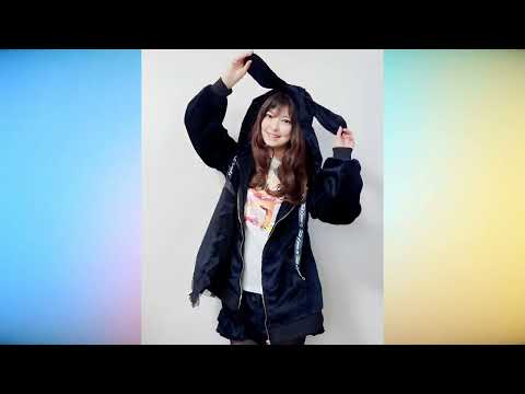 Miri Hanai (花井美理) | J-Pinup Model | Japanese Pinup Model | Gravure Idol