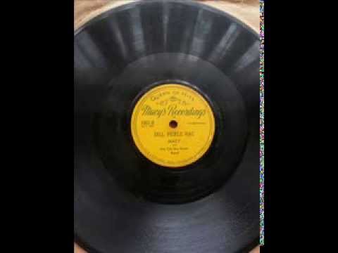 macy-&-her-bar-room-piano---shine-on-harvest-moon---dill-pickle-rag---macys-1001