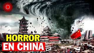 Mira en VIvo como este Aterrador Tornado devasta mas de 100 Edificios en China y Estados Unidos