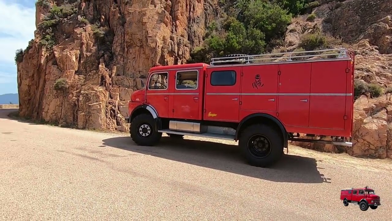 Mercedes 1113 Kurzhauber in Corsica