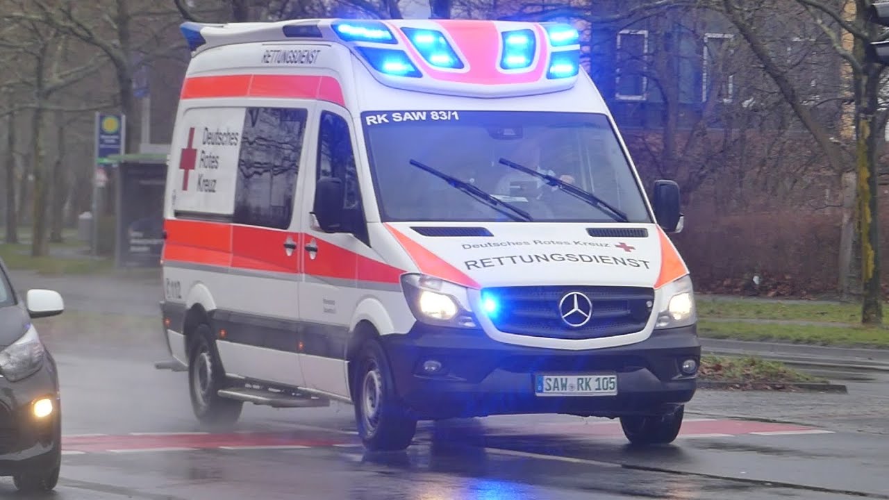 E-PRESSLUFTHORN] Rettungswagen des DRK Salzwedel auf Einsatzfahrt in  Hannover zur MHH 
