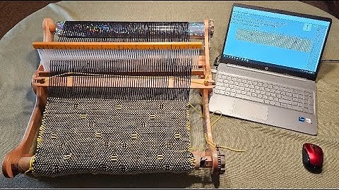 Quickdraw Weaving 6.16 - Spot Bronson on a Rigid Heddle loom