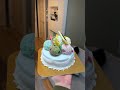 拗ねてる彼女にサプライズでケーキあげたら。 #カップル #たつもも