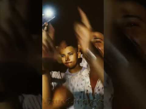 صاحب مسدس صووت صاحب معاك عالموت شئلشه و عبسلام