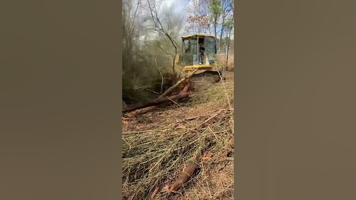 Clearing land with a Komatsu Bulldozer!