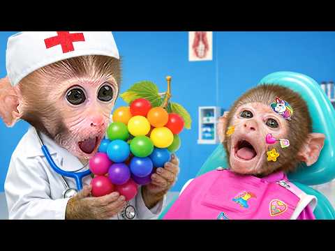 DuDu the monkey drives a tractor and delivers rainbow grapes to the ducklings