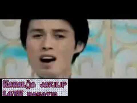 Таңертең жалаңаш ояндым