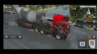Concrete Mandala Giri Strong Truck from Central Java to Yogyakarta - Truck Simulator Indonesia screenshot 2