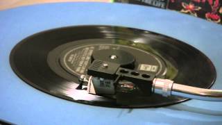 The Beatles - Sgt Peppers Lonely Hearts Club Band - With A Little Help From My Friends - 45 RPM