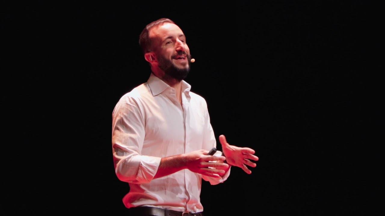 ⁣Storia della Cybersecurity: dalla guerra fredda ai ransomware | Filippo Lubrano | TEDxVerbania