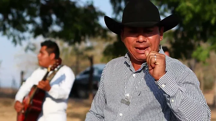 Corrido a MARICELA RIOS//GRUPO TRONADOR...corri......