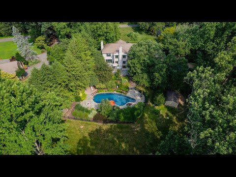 471 Bishop Hollow Road, Newtown Square, PA home video tour