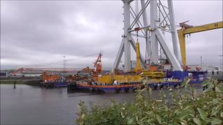 Close up of Svanen Heavy Lift Crane Ship Belfast