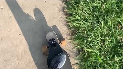 Minecraft UHC but if you ELIMINATE a player, they join your TEAM...A BEAVER