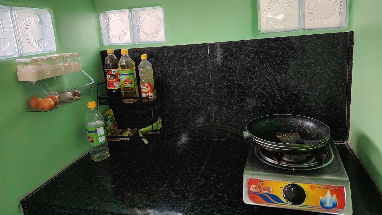 LUNCH PO TAYO KAHIT WALANG TAYO 😂