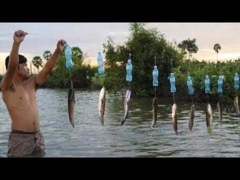 კაცმა აიღო პლასტმასის ბოთლები, ძუა, გააკეთა რამოდენიმე კვანძი და...გენიალური \"მახე თევზებისთვის\"