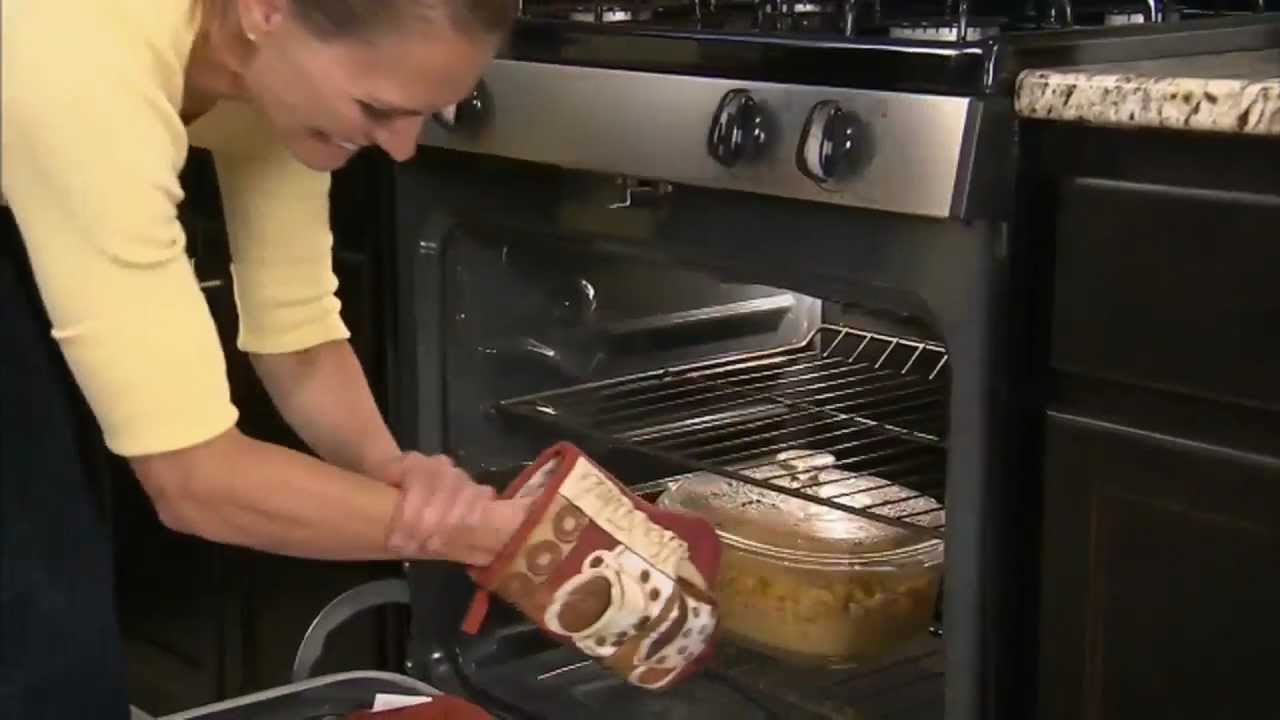 These Heat-Resistant Oven Rack Guards Prevent Burns When Removing