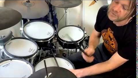 The Police- Walking on the moon played on a Roland TD-27 V-Drums kit