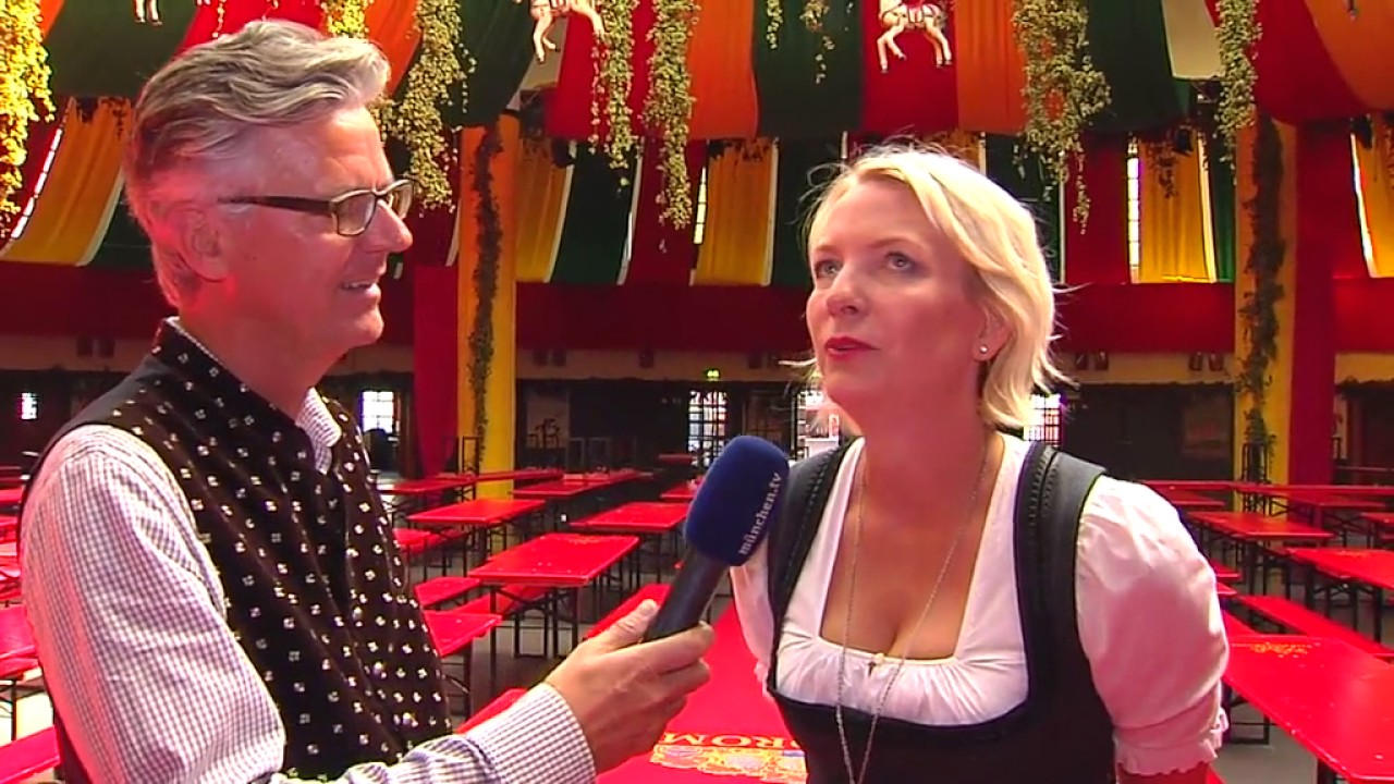 Tina Krätz - Wirtin des Hippodroms im Postpalast München