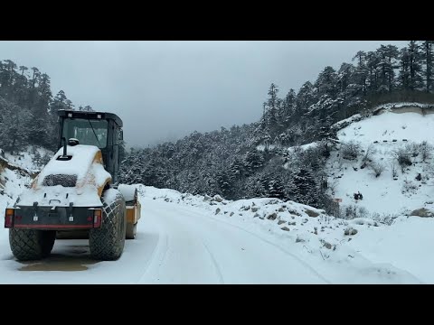 Journey to the East- The passes along Thimphu- Trashigang Highway, Bhutan 🇧🇹|January,2022 |