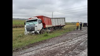 CAMIONES AL EXTREMO / Camiones Argentinos Y Internacionales