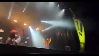 Las Tanxugueiras sacan la estelada en un pueblo de Castellón