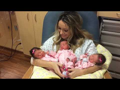 Mom Holds Triplets For the First Time - 986511