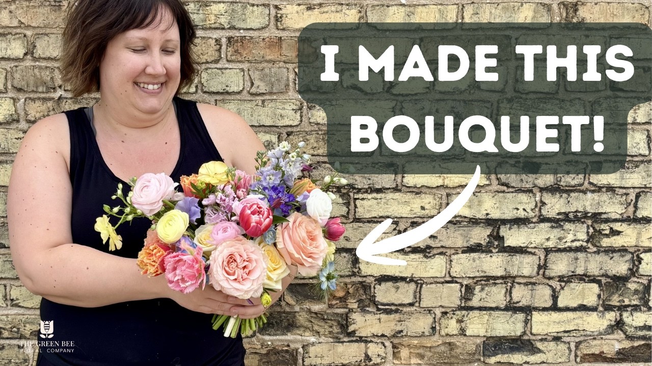 This is the *IT* wedding bouquet for spring! - YouTube