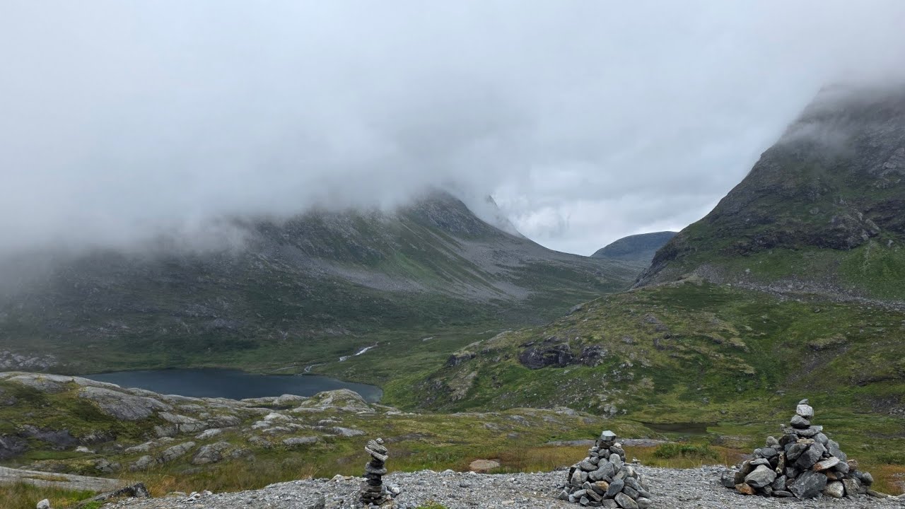 Дорога Троллей в Норвегии. С погодой не повезло, снято всё в облаках. 29 июля 2025 год. 
