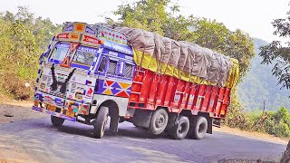 TATA Truck 12 tyre BS VI Engine 3518 on Ghat Road | Lorry videos | Truck videos | Crazy Truckwala