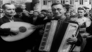 Zakazane piosenki - Siekiera, motyka