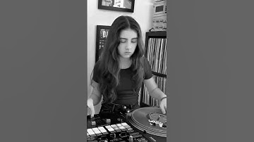 Thumbnail of Scratching with serious face :😐  #djmichelle  #scratchdj #scratch