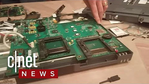 Hackers target 30 voting machines at Defcon (CNET News)