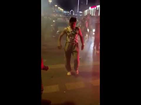 BEŞİKTAŞLI METİN KUMARCI DANS
