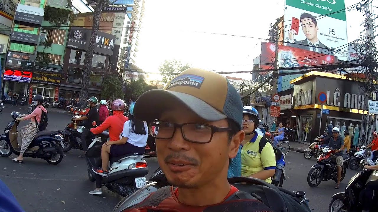 My first impressions of Saigon - Ho Chi Minh City | Vietnam - YouTube