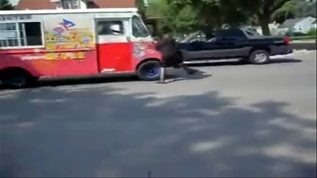 Gangster Gets Hit By Ice Cream Truck Gelomanias