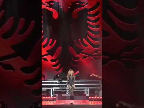 Rita Ora, traditional Albanian dance in Tirana, in the European Youth Capital for 2022