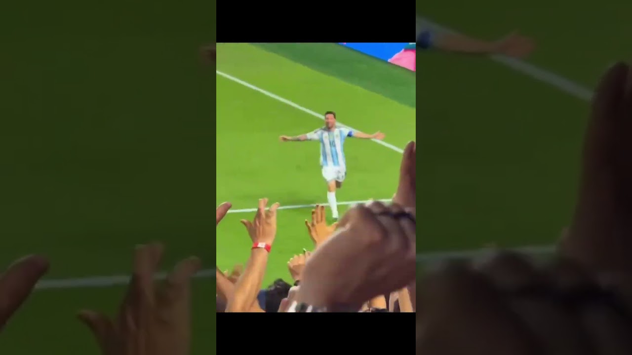 The moment 🔥 Lionel Messi scored a goal to Algeria