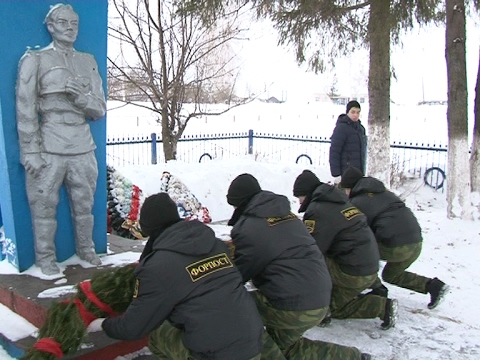 Только он не вернулся из боя...