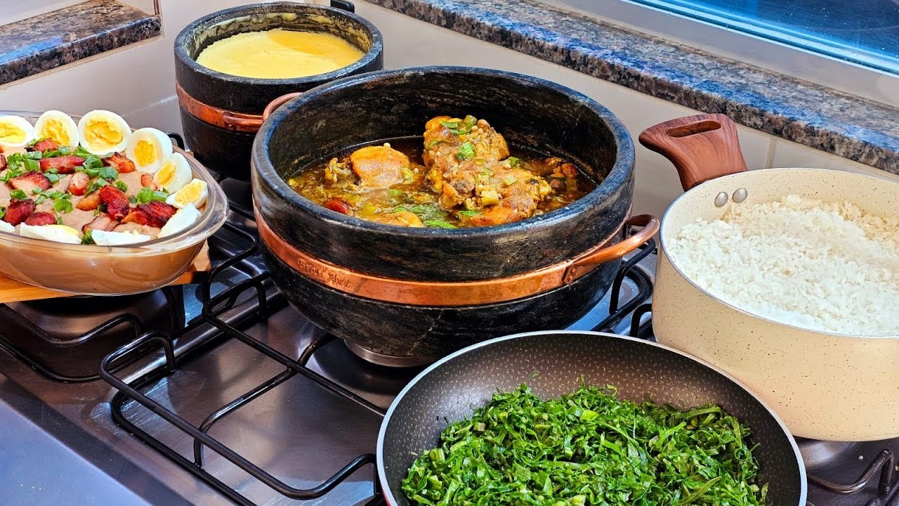 FRANGO COM QUIABO e ANGU - ALMOÇO MINEIRO 