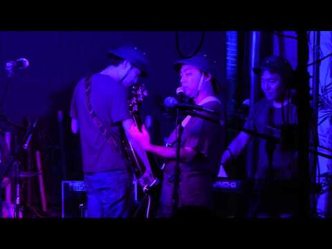 第16回ハノイ熱饗音楽祭 VIETCORN - ペケペケ