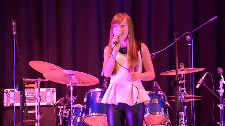 Connie Talbot - Over the Rainbow - Live