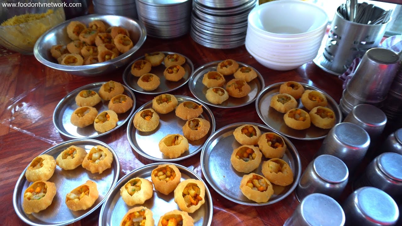 Indian Food Taste Test - Best Pani Puri in India By Street Food & Travel TV India